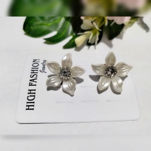 Hijabnur1 - Anting Klip Hijab Bunga Besar denagan Swaroski / Anting Jepit Hijab Handmade