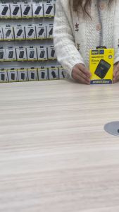 BUKU 3 in 1 ที่ชาร์จไร้สาย 15W พลังงานมือถือ ที่ชาร์จโทรศัพท์มือถือ 5000mAh การชาร์จแบบมีสาย PD 22.5 W น้ำหนักเบา พกพาสะดวก จอแสดงผล LED การชาร์จแบบไร้สายแบบแม่เหล็ก สำหรับ iPhone Samsung Xiaomi