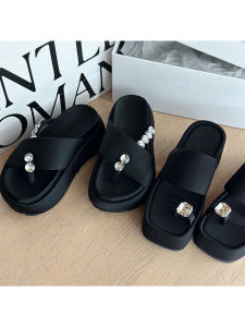 รองเท้าแตะส้นหนาแบบสวมข้างสำหรับผู้หญิง สไตล์ฤดูร้อน รองเท้าแตะชายหาดแบบสวมข้างส้นแบน รองเท้าแตะแบบสวมข้างแบบสวมข้างสำหรับกลางแจ้ง