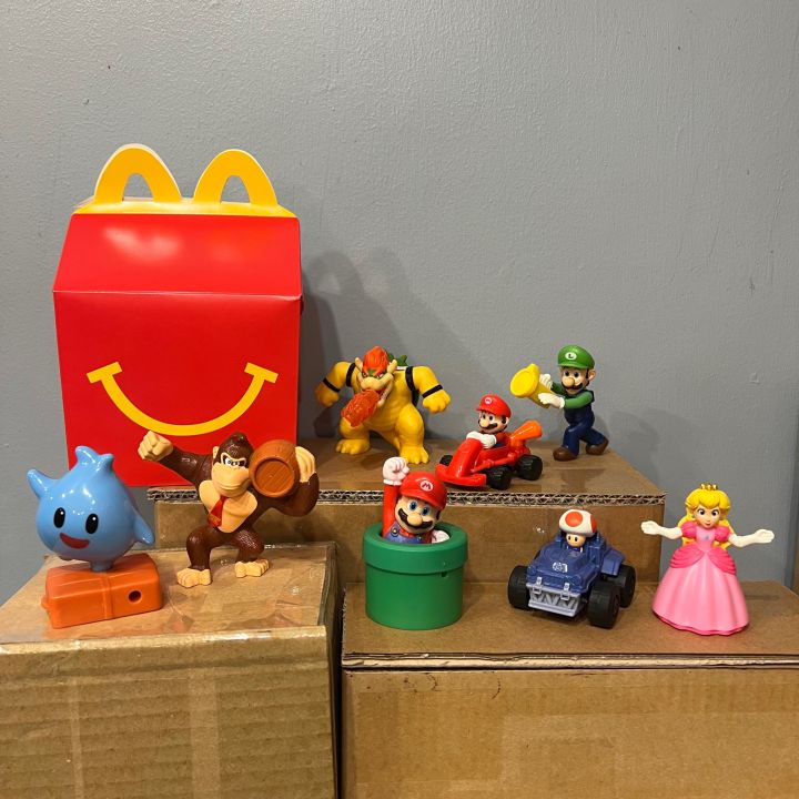 Super Mario McDonalds Happy Meal Toys (Super Mario Toys)