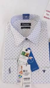 [Việt Tiến ] Sơ Mi Dài Tay - Regular (Suông) - Vạt Bầu - Họa tiết hoa tuyết trên nền trắng