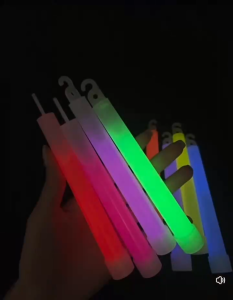 Glow Stick Party Concert Glow In the Dark Stick Emergency Lighting Stick Hooked Glow Stick