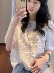 White Five-Quarter Short-Sleeve Womens T-Shirt Shoulder-Appropriate Texture Sensation Summer Fashionable Top Trendy