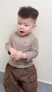 Áo giữ nhiệt cổ liền bé trai bé gái UNBEE chất cotton Hàn thiết kế basic size 6 tháng đến 3 tuổi - Áo cho bé