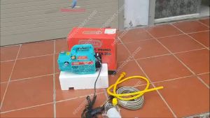 Máy rửa xe mini Oshima MRX 300 sử dụng motor từ cùng lõi đồng 100%