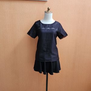 atasan wanita hitam M cewek blouse cute santai