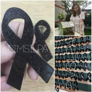 🖤 เข็มกลัดไว้อาลัย อะคริลิค สีดำ