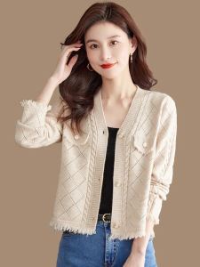 Short Womens Wool Sweater for Autumn Stylish Sweater Cardigan with V-Neck Long Sleeves for Outerwear and Dress Matching