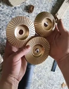 ใบเจียรไม้ 4 นิ้ว ใบเจียร์ขัดไม้แผ่นเจียร์ ไม้ ใบเจียร์ ไม้ ใบขัดไม้ ลูกหมู ใบเจีย ไม้ ใบขัดไม้ ล้อการกรอมูม สี ขนาด