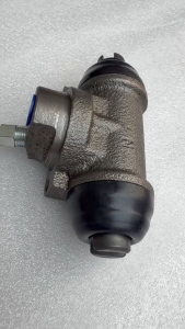 Xi lanh heo phanh sau Isuzu Hilander 2003-2009 8971745330