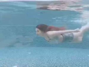 ชุดว่ายน้ำแฟชั่นผู้หญิงเซ็ท 3ชิ้นสไตล์เกาหลี ผ้าเนื้อดี ชุดว่ายน้ำวันพีซเนื้อผ้าดี ใส่สบายน่ารัก 🤽‍♀️💖