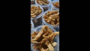 กากหมูเจียว (รสหม่าล่า) ขนาด 80 กรัม