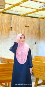 Jilbab Bergo Instan Diana Hijab Ys 139 By Yasmin Hijab instan syari jumbo Pita Silang Hijab Lebaran 2023