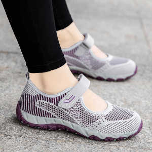 Beijing Ladies Summer Sports Shoes Comfortable Low Cut Breathable Mesh Elderly Walking Shoes Large Size 41-43 Slip-On Rubber