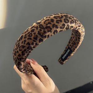 หมวกคล้องผมลายเสือดาวแบบหนา หมวกคล้องผมแบบหนานุ่มสำหรับผู้หญิง หมวกคล้องผมป้องกันการลื่น หมวกคล้องผมฤดูใบไม้ร่วงและฤดูหนาว