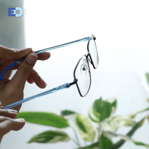 EO Adapt Draco Rectangle Metal and Plastic Full Rim Multicoated Tri Fold Eyeglasses for Men & Women