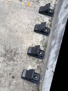 Jebakan Perangkap Tikus Bahan Plastik Black Mouse Sensitive Trap Model Jepit ISI 2 PCS