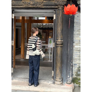 Áo Len Cardigan Dệt Kim Tay Áo Phồng Cổ Chữ V Thoáng Khí Cho Nữ Mùa Hè 2024 Áo Khoác Ngoài Dài Tay Thiết Kế Màu Tương Phản