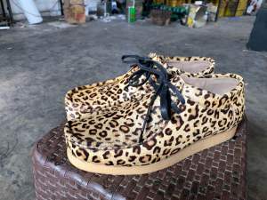 Zeta shoes - sepatu kulit pria wanita motif leopard model chunky moc wallabee sneakers