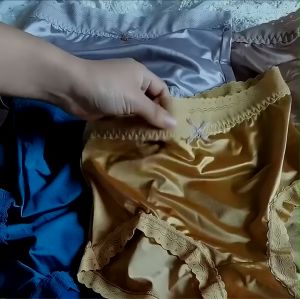 Violetfire Celana Dalam Wanita Sutra Murbei Ukuran Jumbo Halus Plus Size 2C257