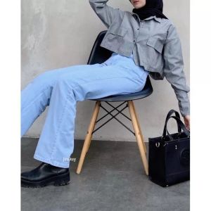 Celana Jeans Wanita Hightwaist Kulot Boyfriend Diatas Pinggang Korean Loose Style Warna Hitam Black and Biru Muda Ice Blue
