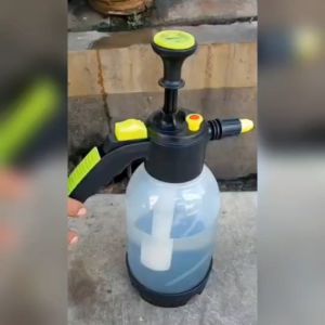 1 ลิตร ฟ๊อกกี้ กระบอกฉีดน้ำ รุ่นหนาดูอย่างดี ถังพ่นยา 2 ลิตร