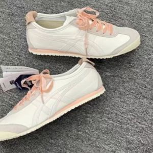 Original Tiger Shoes Classic MEXICO 66 Beige/white/light Red Womens Leather Non-slip Comfortable Casual Sneakers 1182A104-100