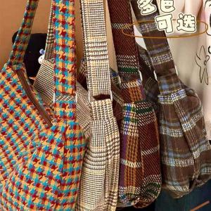 กระเป๋าเครื่องสำอางผ้าคอร์ดูรอยสไตล์บอสตันขนาดใหญ่ กระเป๋าใส่ของใช้ประจำวันแบบถือได้ ผ้าคอร์ดูรอย ความจุขนาดใหญ่ สะดวกสบาย กระเป๋าเครื่องสำอาง