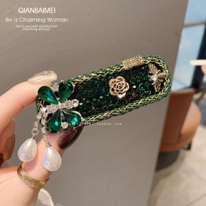 กิ๊บติดผมประดับเพชรสีเขียวหรูหราสำหรับผู้หญิง กิ๊บติดผมคริสตัลไข่มุกสไตล์ฝรั่งเศส ทรงหน้ามน เครื่องประดับผมแฟชั่นใหม่