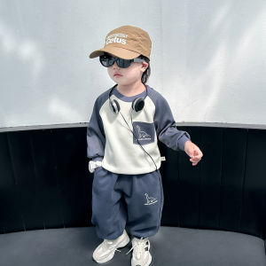 ชุดเด็กชายฤดูใบไม้ผลิและฤดูใบไม้ร่วง ชุดเสื้อสเวตเตอร์เด็ก ชุดสองชิ้น ดีไซน์ลายการ์ตูน แฟชั่นสำหรับเด็กชาย ชุดเด็กชาย