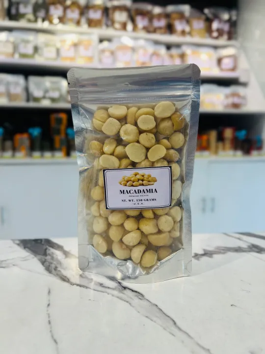 Raw%20Macadamia%20Nuts%20150%20grams%20in%20Resealable%20pouch-%20Imported%20from%20USA%20-%20Image%203