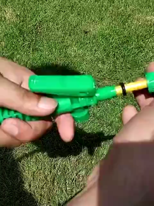 5 / 8 Litre Garden Pressure Sprayer Pump Sprayer and Plastic Pesticide Control Racun Pokok Garden Sprayer Racun Lalang