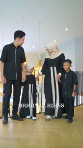 Couple Keluarga Shakila Raya Series Gamis syarii free hijab warna hitam  seragam Lebaran 2025