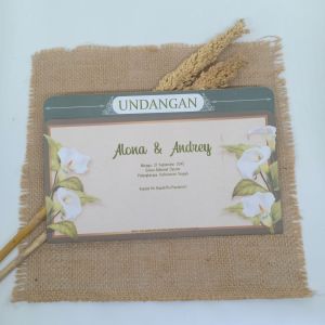 (100 pcs) Undangan Pernikahan Murah Mewah LG85