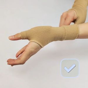 1 Pair Compression Thumb Sleeves Wrist Guard Palm Joint Sprain Elastic Wristband Keep Warm Gloves