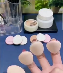 SPON PUFF THUMB AIR CUSHION CONCEALER FOUNDATION PUFF MINI
