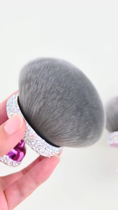Purple Luxury Rhinestone Makeup Brushes Big Powder Brushes Skin friendly