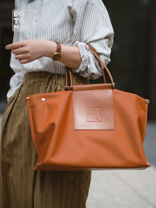 Potomac Large Capacity Oxford Nylon Leather Splicing Handbag Single Shoulder Commuter Bag for Women with Magnetic Buckle Closure