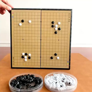 กระดานโกะแม่เหล็ก พร้อมเม็ดหมาก กระดานหมากล้อมแม่ดหล็กพับได้ พกพาง่าย สำหรับฝึกสมาธิ