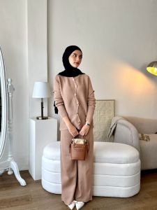Elana Knit Set By LUNEL Baju One Set Wanita Daily Atasan dan Celana bahan Knit Rib Rajut Elastis Sweater Cardigan And Cullote Kulot Long Sleeve Nyaman Adem