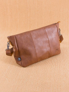 Casual Leather Crossbody Bag for Men Soft PU Commuter Bag Simple Fashion Business Youth Messenger Bag Versatile Single Shoulder Bag