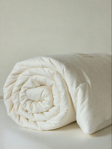 NELA HOME | 100% Silk Air Conditioning Quilt