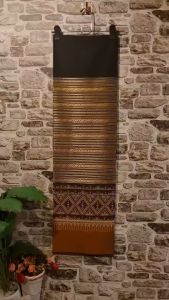 211.ผ้าฝ้าย ผ้าทอทั้งผืน ลายซิ่นตีนจก ราชสำนักเชียงใหม่ สีน้ำตาลทอง