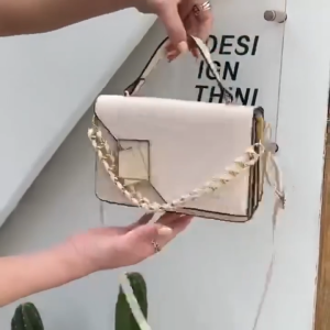2026 Korean Ladies Trendy Shoulder Bag Chain Trendy Small Square Bag Fashion Bag Boutique Leather Messenger Bag