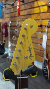 Fender Japan Hybrid II Stratocaster Electric Guitar with Rosewood Fingerboard - Modena Red