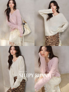 Water Washable Wool and Cashmere V-Neck Solid Sweater for Women
