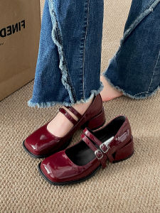 Red French Style Square Head Thick Heel Mary Janes Womens Shoes Spring 2025 New Fashion Pair for Skirts British Style Glueing Shoes