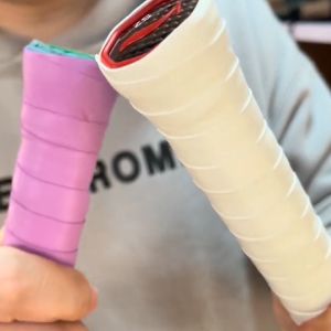 Cuốn cán vợt cầu lông chất liệu da sáp cao cấp chống trơn trượt tối đa cuốn vợt cầu lông tennis giá rẻ