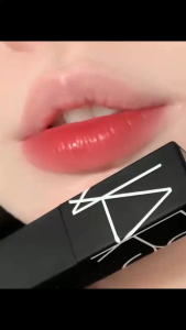 [100% Authentic+Instocks] nars | Air Water Mist Lip Glaze Long-lasting Moisturizing Natural Whitening and Brightening Skin Tone Medium Sample (3.7ml)