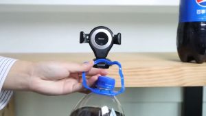 Giá đỡ điện thoại cho ô tô Baseus Osculum Type Gravity Car Mount (Hút chân không Gắn Táp lô xe)